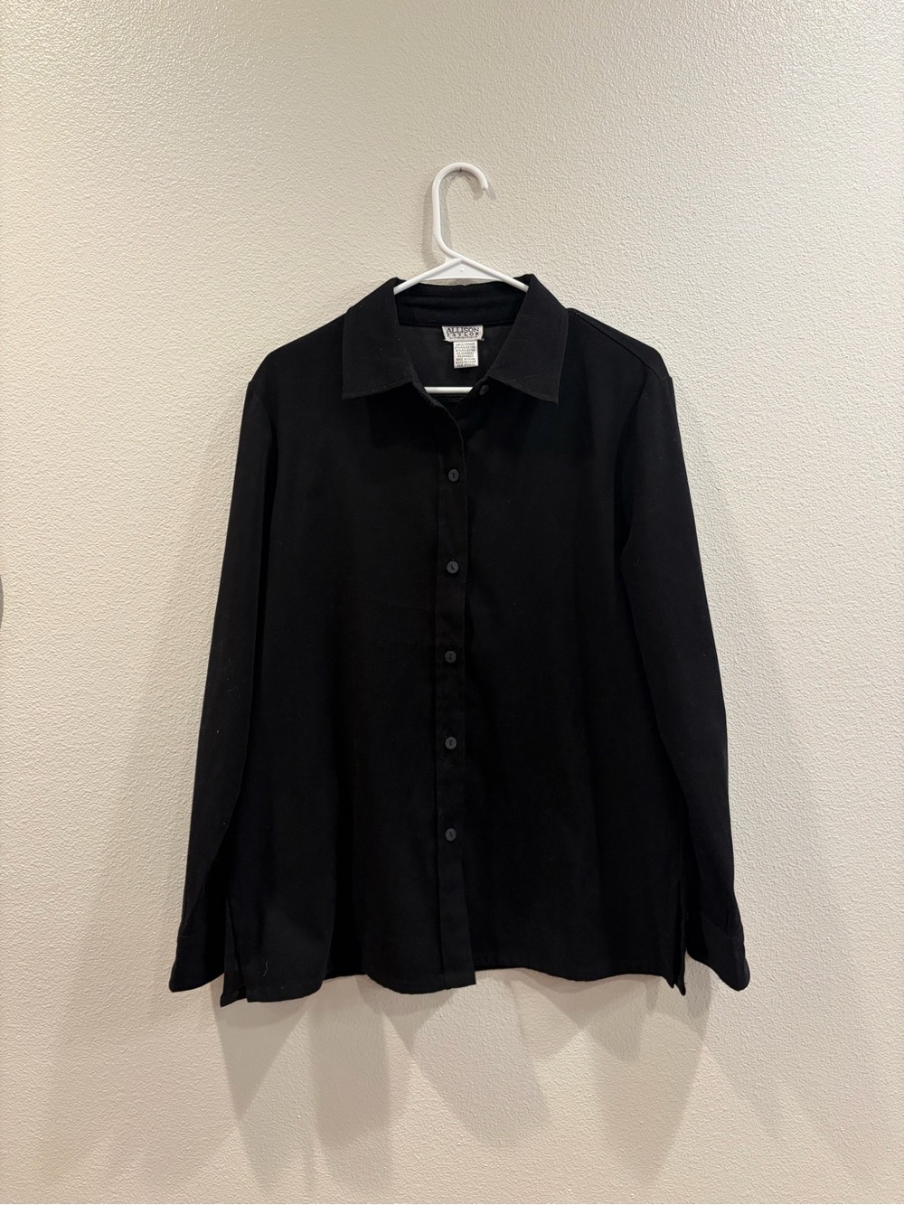 Allison Taylor Black Long-Sleeve Button Down Shirt